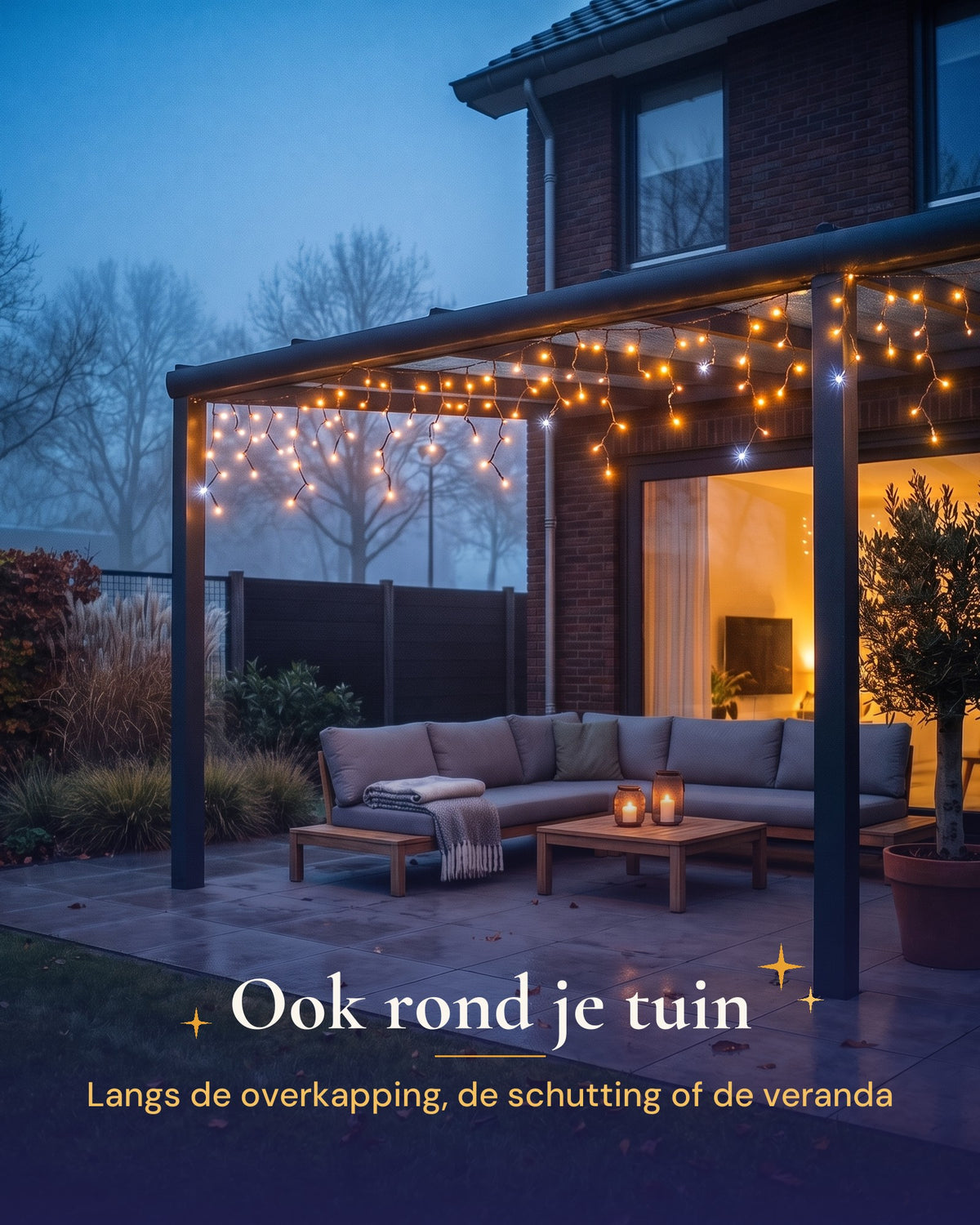 IJspegelverlichting onder de overkapping in de tuin